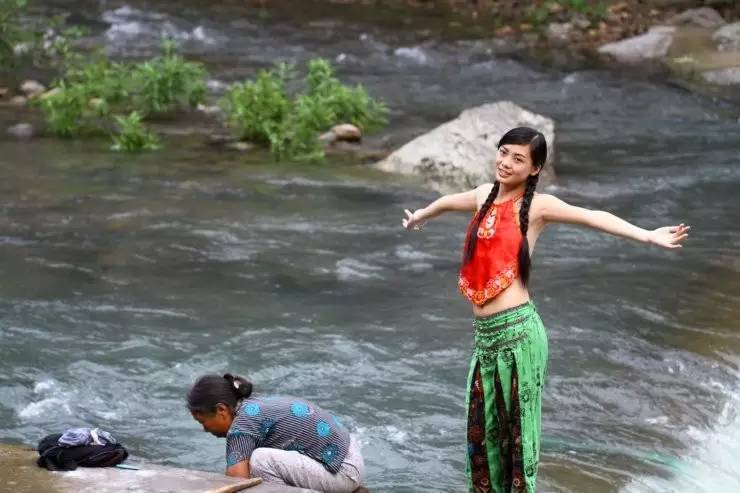 回到老家得了抑郁症,得了抑郁症就像是沉到了湖底