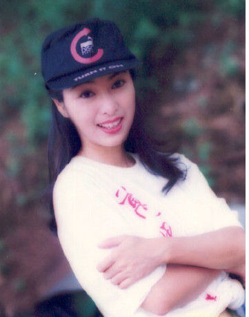 最美殷素素48岁没赘肉,最美殷素素米雪