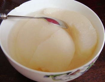 秋天干咳嗽喉咙痒是什么原因,咳嗽喉咙痒干咳最怕的三种水果