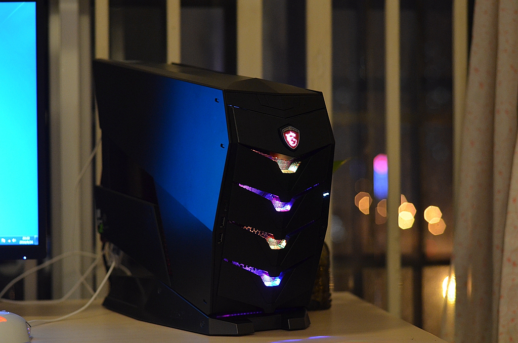 微星宙斯盾是最牛的单机吗,微星宙斯盾开机