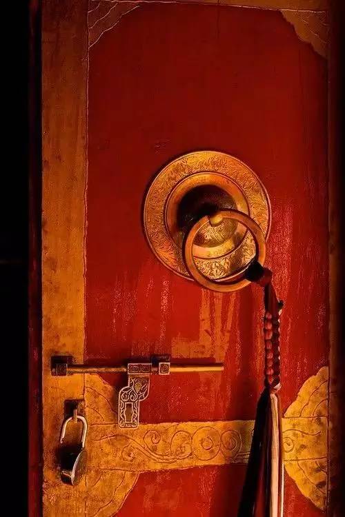 云南都有什么没找到的古董文物,云南复古门锁