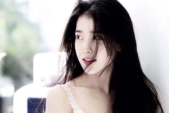 韩版步步惊心iu雨中下跪,韩版步步惊心片尾曲iu