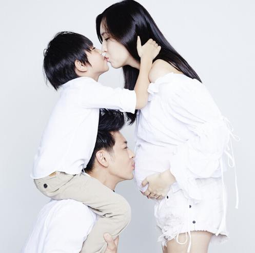 自拍孕妇照姿势怎么拍,如何自拍孕妇照好看