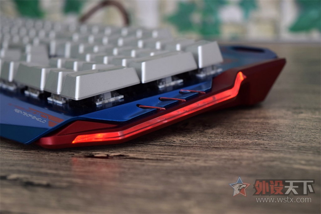 烧友拆解美队也逃不出我的魔掌宜博美队版拆解