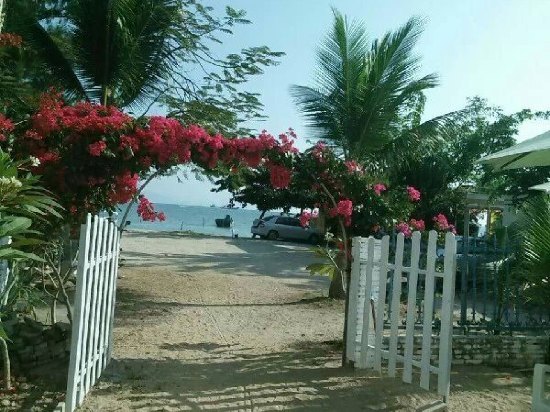 寻找三亚最佳的绝妙酒店，乐山乐水，纵享甜蜜