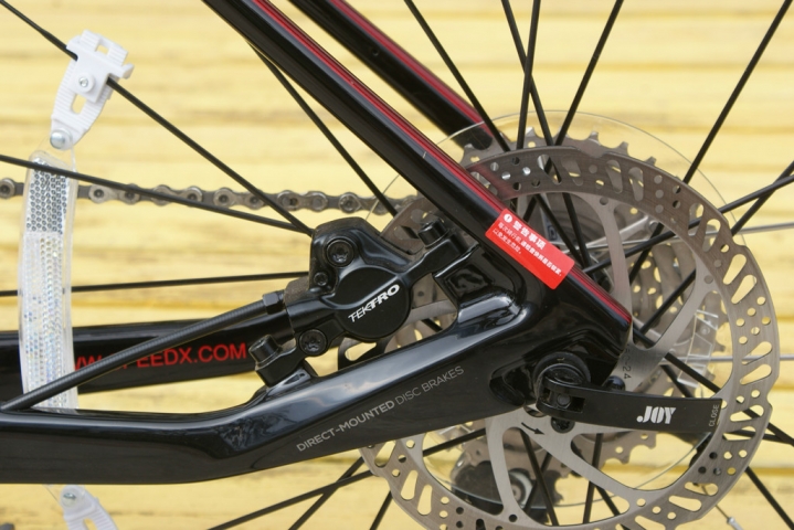 碳纤维4999,碳纤维车最便宜的车型