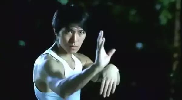 周星驰不仅是喜剧之王,也是一代“武林高手”!
