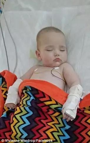 父母注意孩子生病的征兆,父母得知儿子染上这种病