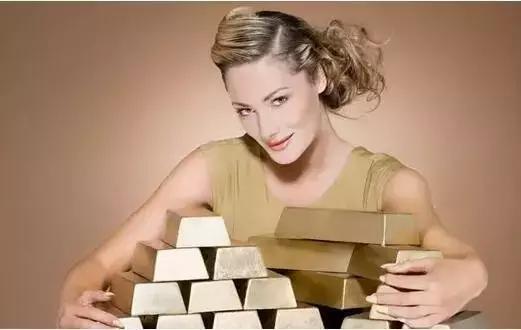 濡傛灉浣犲ǘ浜嗕竴涓編鑻ュぉ浠欑殑鑰佸﹩,濡傛灉浣犲ǘ浜嗕竴涓搐鎯犵殑鑰佸﹩