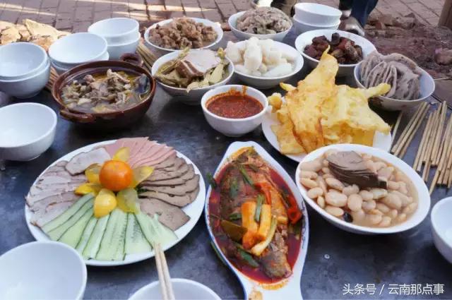 云南八大碗都有什么菜,走遍云南吃遍各地八大碗
