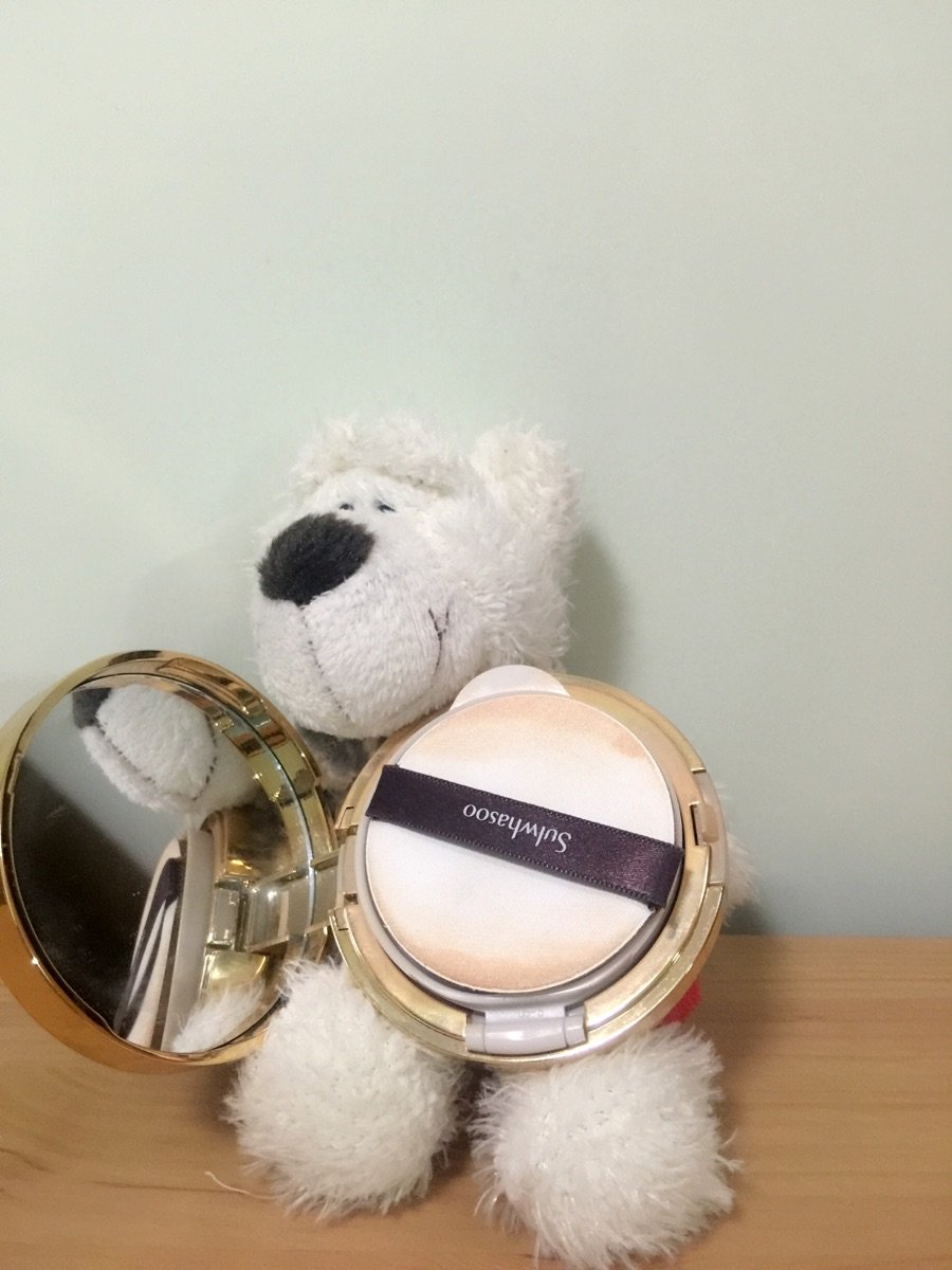 小白领的化妆品怎么样,小白领年轻人好用化妆品