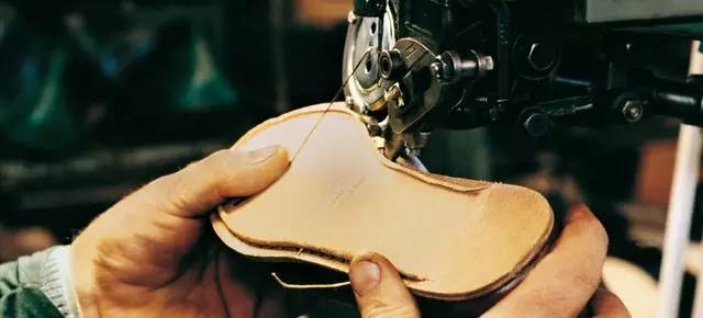 皮鞋制作全过程手工,揭秘手工皮鞋定制的制作流程