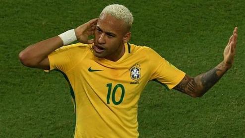 心疼！内少血染赛场足坛那些血染赛场的硬汉们