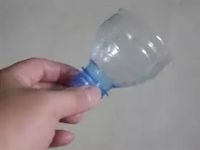 玻璃水喷歪了怎么办？一根针解决问题