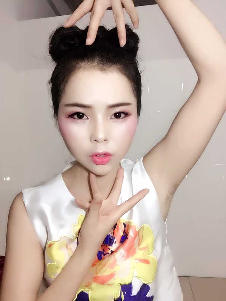 小女孩公主丸子头大蝴蝶结发夹,时尚丸子头秋冬款发饰