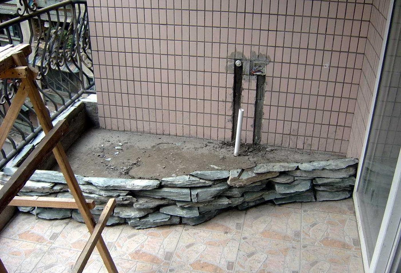 阳台做防水的正确做法,阳台做防水怎么处理地下的水管