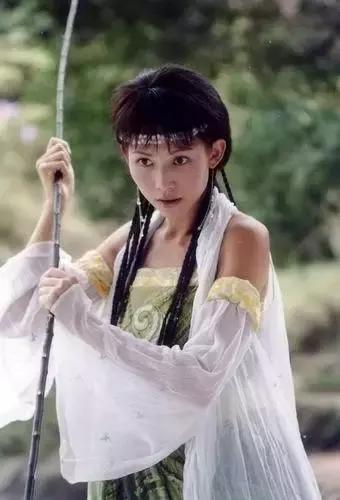 《水月洞天》演员现状：有人变脸，有人退出，发展最好的是童心