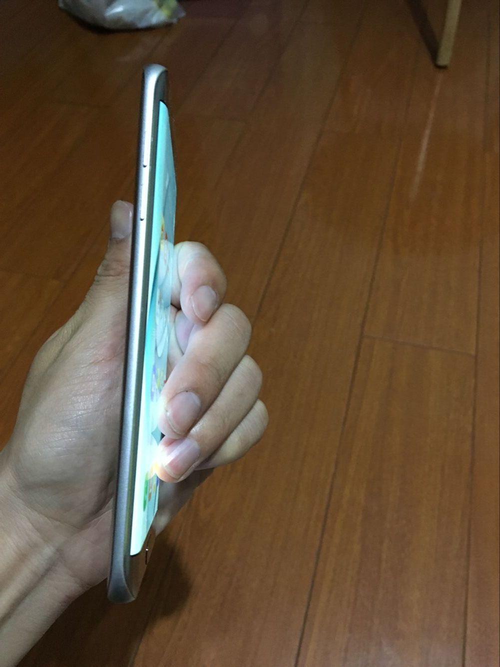 二手九成新国行三星s7edge价格,三星二手s7edge价格最低多少钱