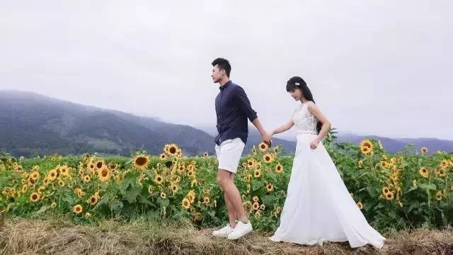 用手机拍婚纱照怎么在室内拍好看,手机拍婚纱照技巧大全