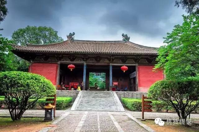 品尝山西红枣游览三晋名胜