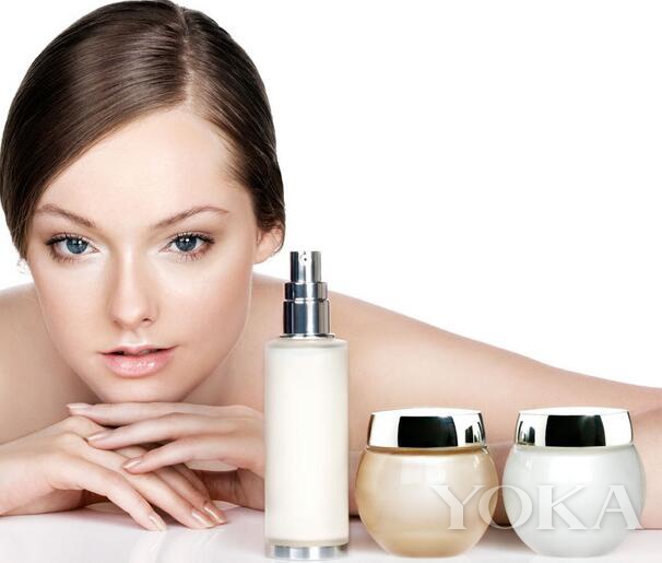 化妆水抗皱成分是智商税吗,化妆水是护肤界的最大骗局