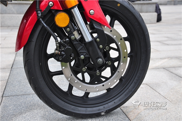 力帆kps150和kpt150区别,力帆kps150和春风150