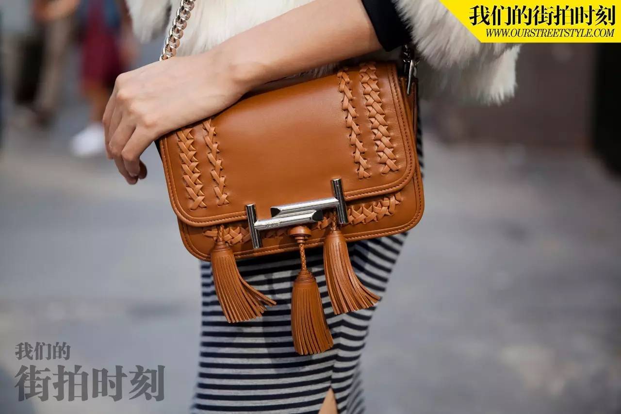 街拍时尚大方显年轻气息,王珞丹街拍