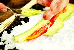 海苔和紫菜都是海藻吗,海苔紫菜海带是一样的东西吗