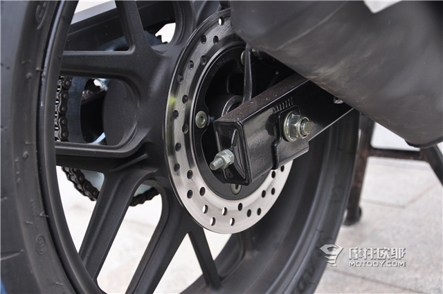 力帆kps150和kpt150区别,力帆kps150和春风150