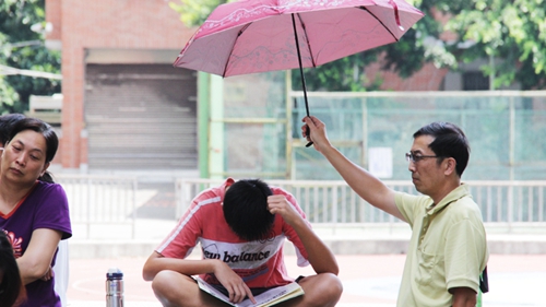 捞干货|渣男第一名:妈妈fan!我们把他抓出来你记得远离他