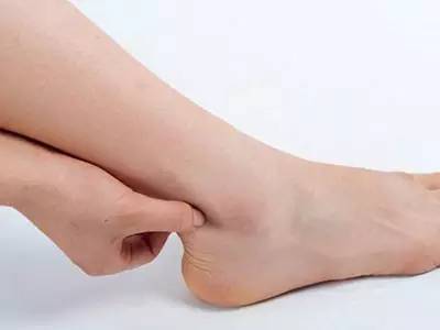 产后关节痛怎样治疗,产后关节痛发汗有用吗