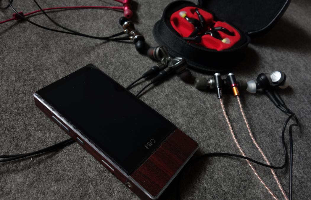 究极梦幻！日本动漫大师的工业设计重装机甲下的幽灵之声