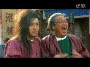 后面的那个小胖子，知道你很可爱，快走开我还要拍照呢！