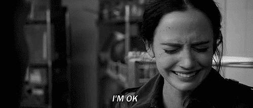 为什么化妆品之类的要去实体店买,为什么化妆品不在官网买便宜好多