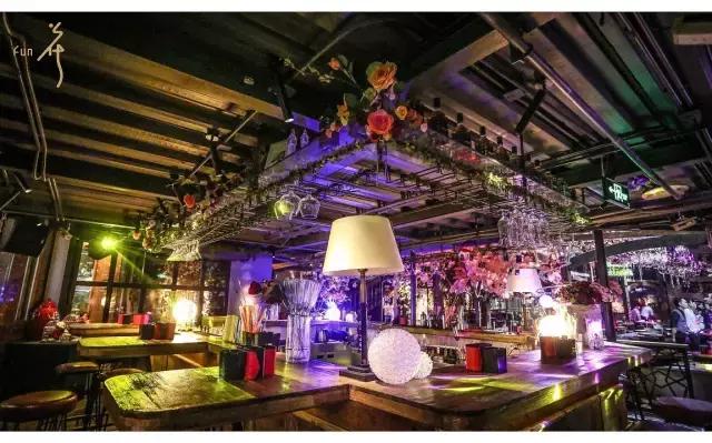 温莎公爵为什么不当国王,温莎公爵长什么样