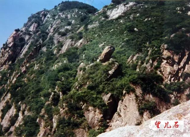 易县蔡家峪风景区有瀑布吗,易县蔡家峪景区人多吗