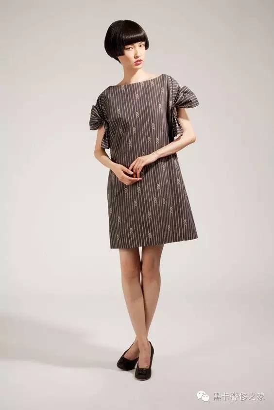 那个年代没有YSL，我们也很时髦