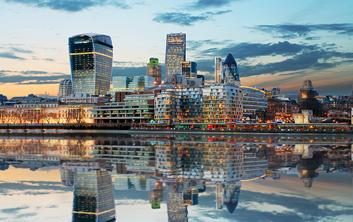 法国为争金融中心放下自尊连英国人起的外号“青蛙”都用上了