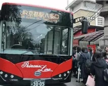 贬低国货？那是不知道中国制造多牛掰！老干妈、辣条牛到不要不要