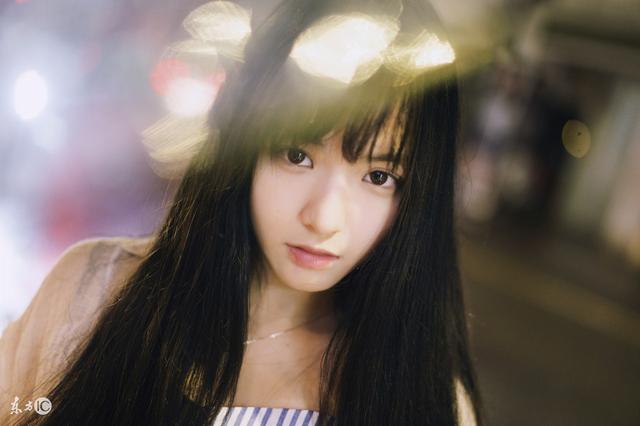 小说:小伙成为神仙微信群的管理员,三太子和杨戬纷纷发红包示好