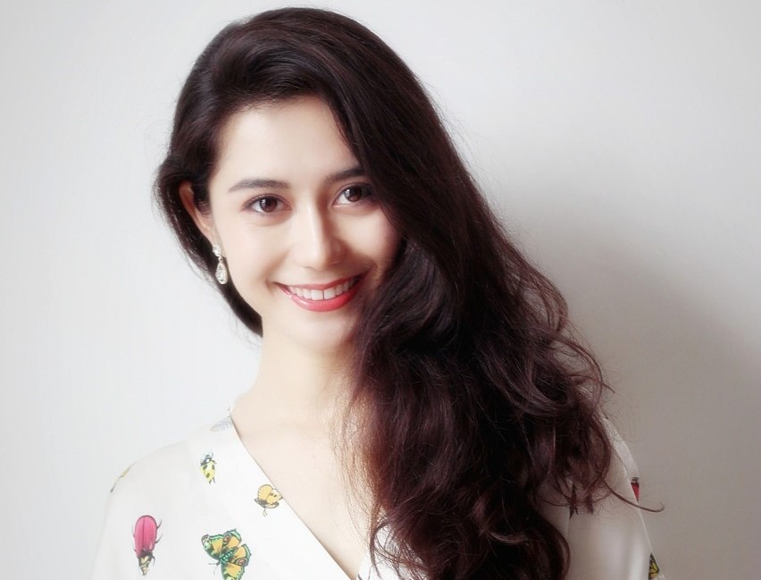 小说：不幸空难流落荒岛，三女一男为活命，不得不从蛇獴嘴下捡食