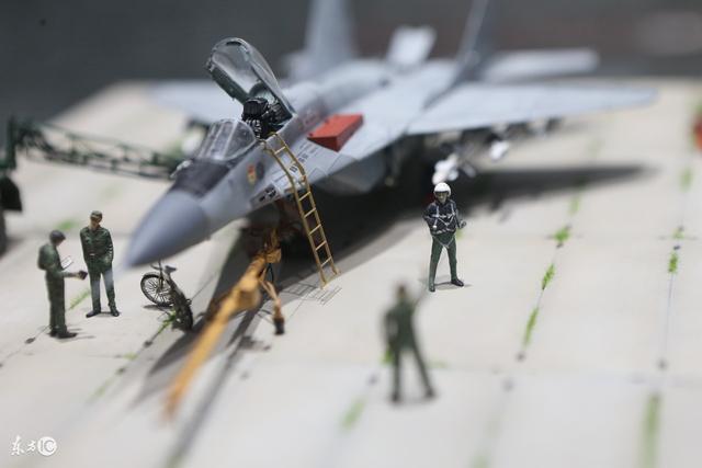 带着婴儿上前线电视剧,带娃去部队探亲小说