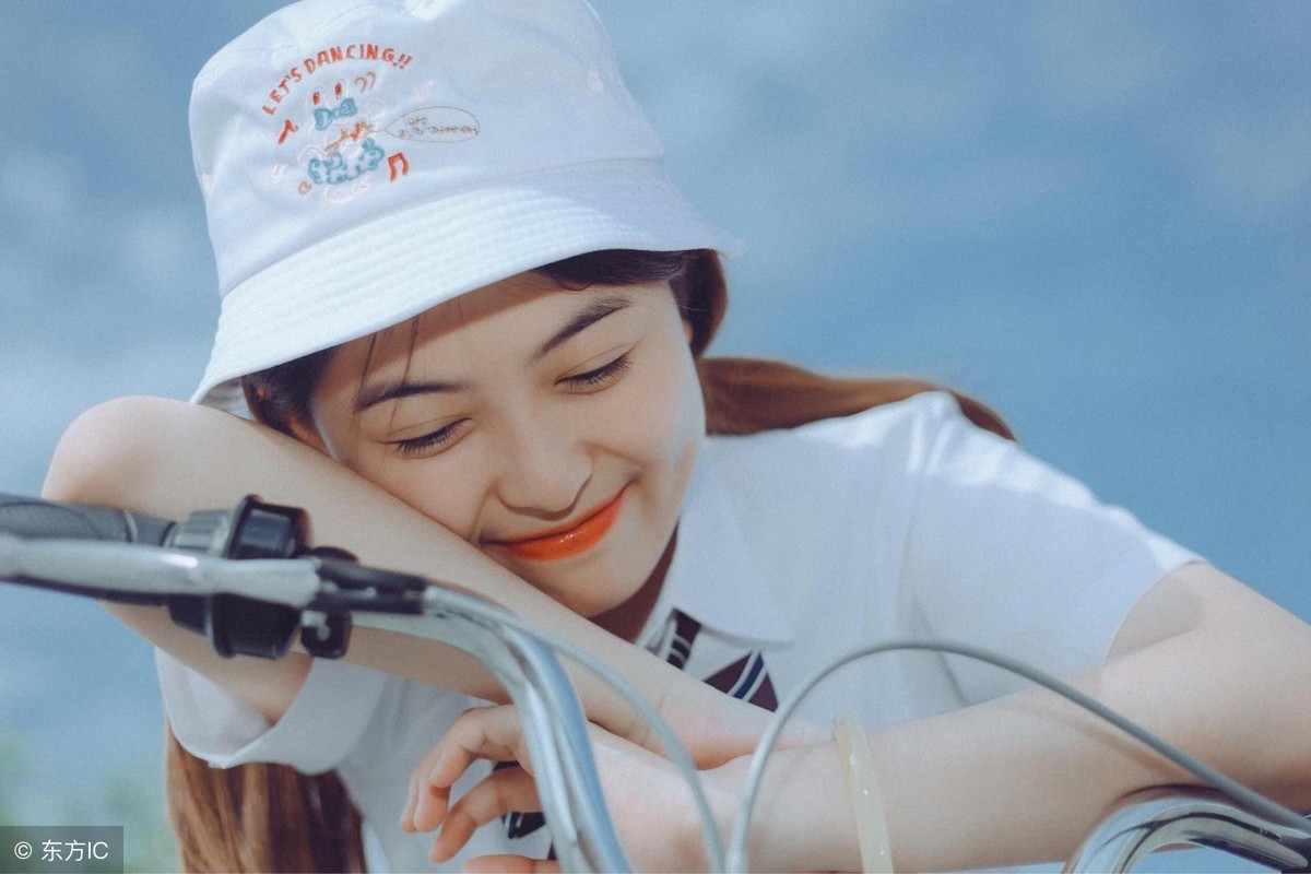 小说：他要做这学宫的天，还让校花做自己女朋友，校花都气笑了