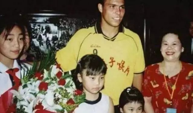 最后的桑巴舞者内马尔是什么意思,最后的桑巴舞者内马尔彩虹过人