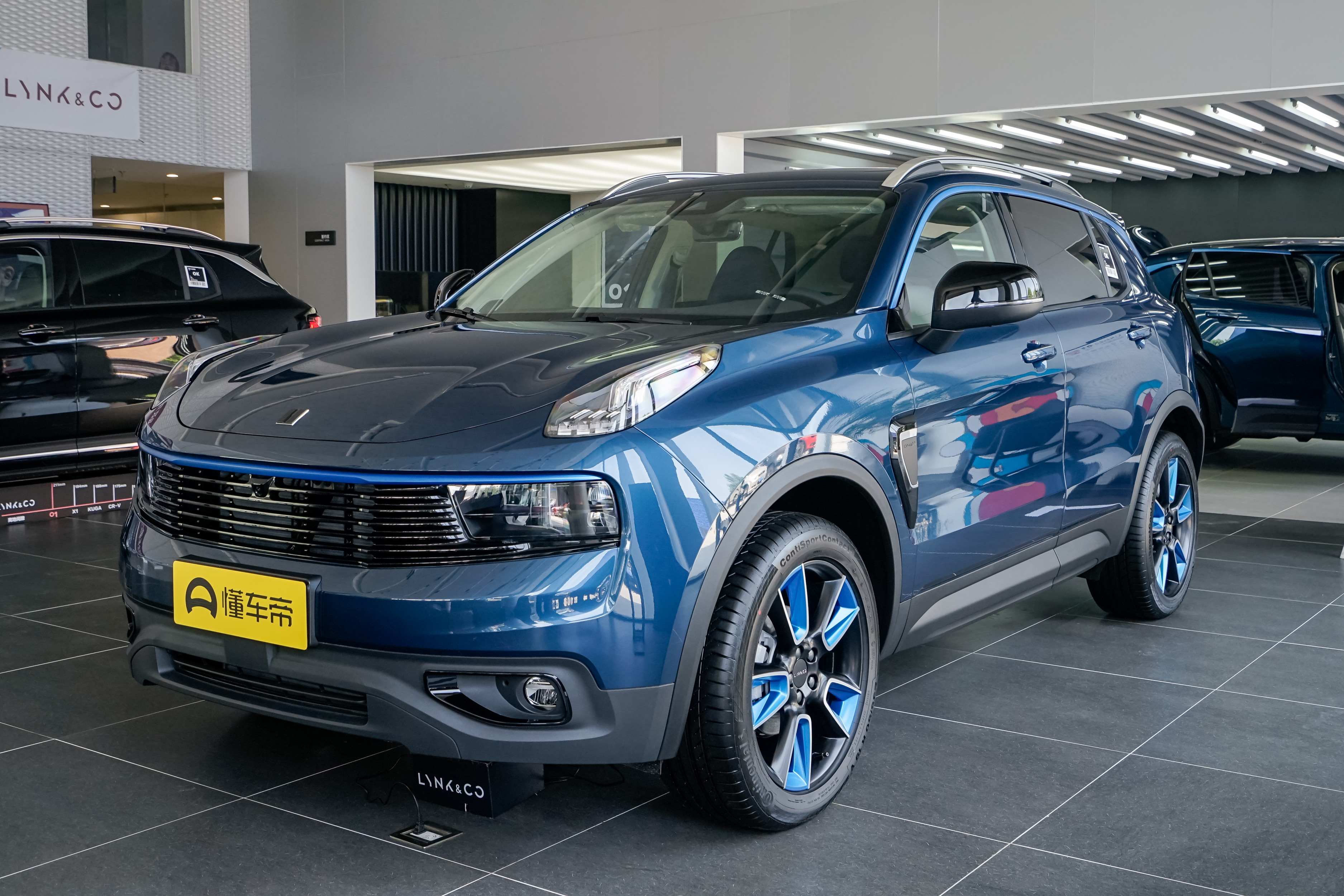 领克01屏幕亮度调节失灵,领克03怎么自动调节车机亮度