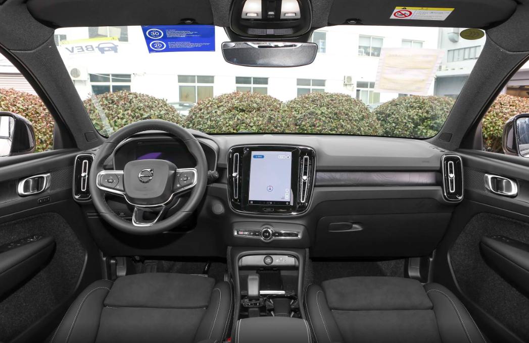 奥迪q3优惠4万元,奥迪q3sportback2022款值得买吗