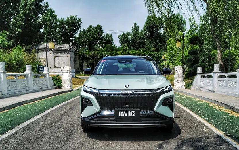 满配进化东风风神皓极混动搅局,推荐敢梦版东风风神皓极购车指南