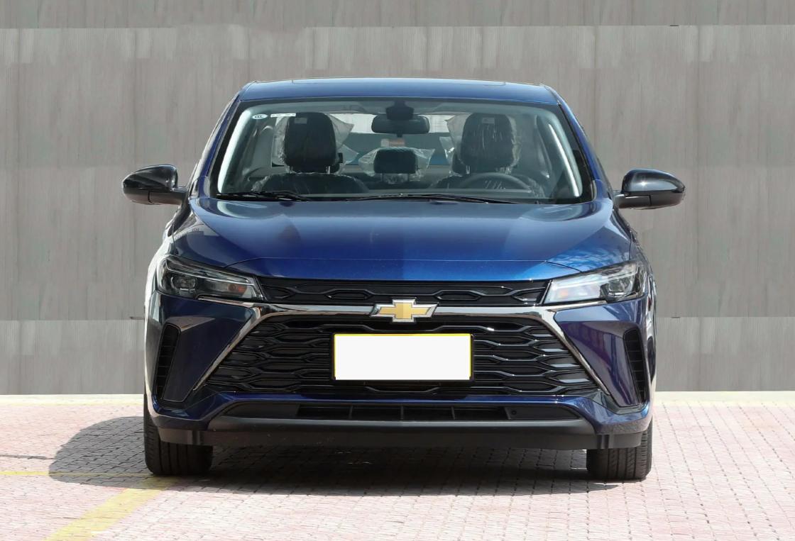 新款科鲁泽2023白色最高配,全新四缸科鲁泽