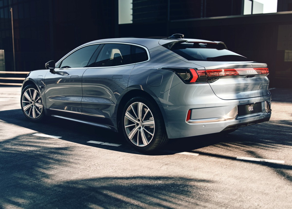 开这几款车回家过年有面又实惠,买这三款中型车回乡见亲友准没错