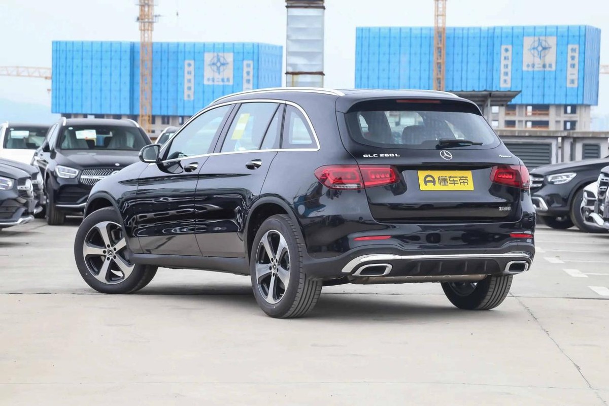 40万买豪华SUV，奔驰GLC、宝马X3、奥迪Q5L和沃尔沃XC60谁更好？